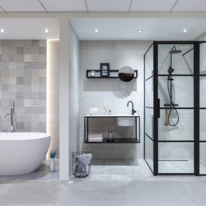 Complete badkamer modern met rond bad opstelling Verwijst.